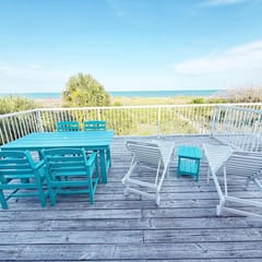 2BR Oceanfront Townhouse w/ private beach access