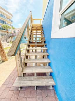Stunning 3 Bedroom Oceanfront Villa in Cocoa Beach with Private Beach Access - Image 3