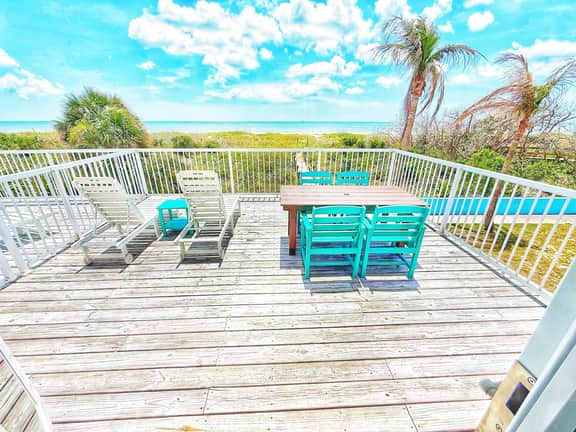 2BR Beachfront Townhouse w/ private beach access - Image 2