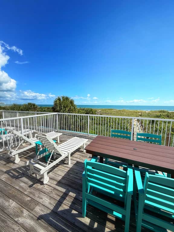 2BR Beachfront Townhouse w/ private beach access - Image 2