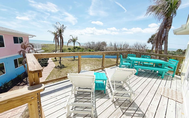 Stunning 3 Bedroom Oceanfront Villa — exterior