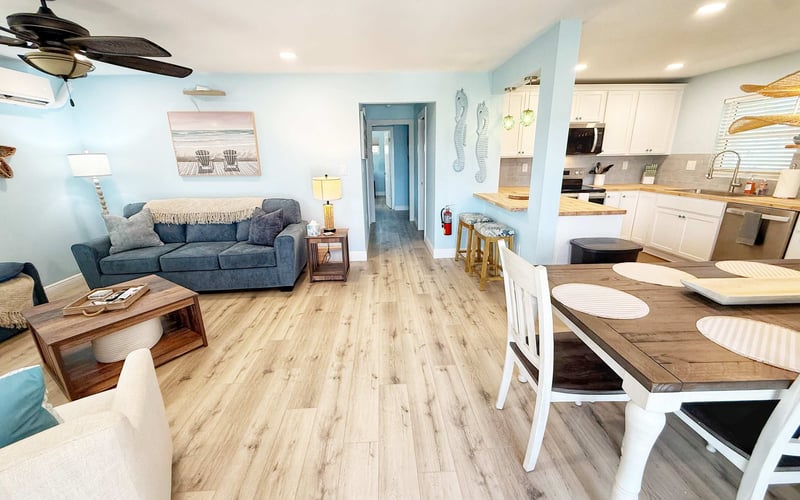 Fun Oceanfront 2 Bedroom Villa — highlight