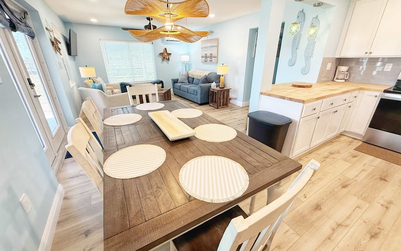 Fun Oceanfront 2 Bedroom Villa — highlight