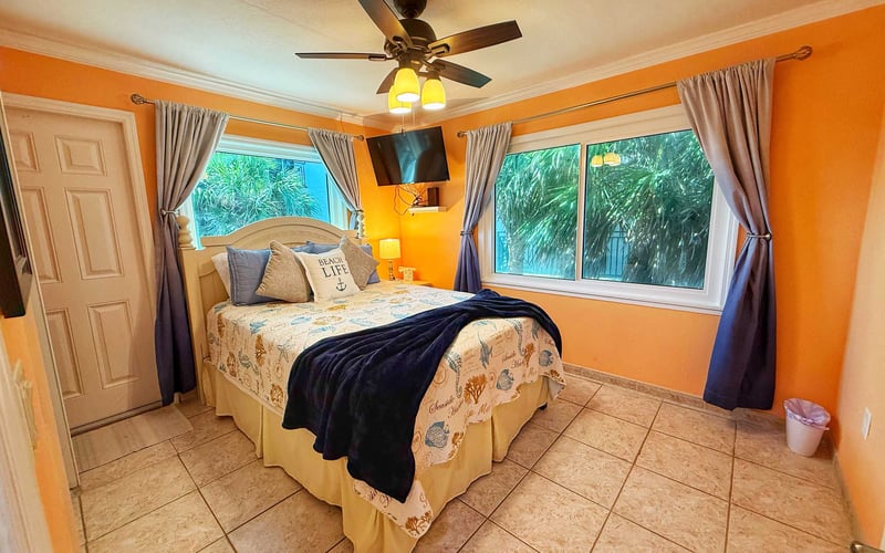 2BR Oceanfront Townhouse — highlight